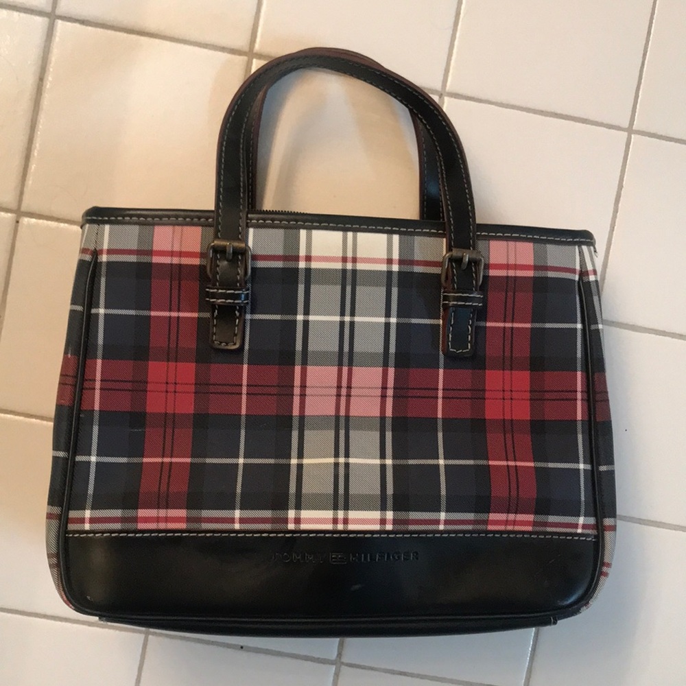 Tommy Hilfiger crossbody bag